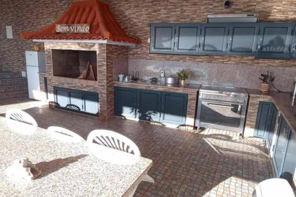 Arcos Grands Suites With Enormous And Private Pool. Arco da Calheta (Madeira) Exterior foto
