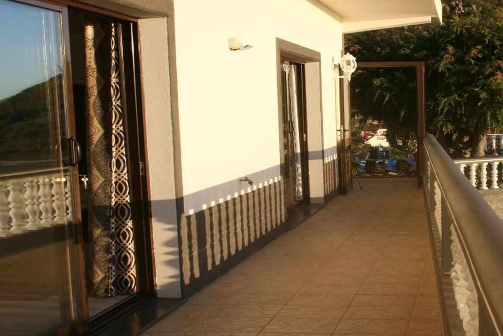 Arcos Grands Suites With Enormous And Private Pool. Arco da Calheta (Madeira) Exterior foto